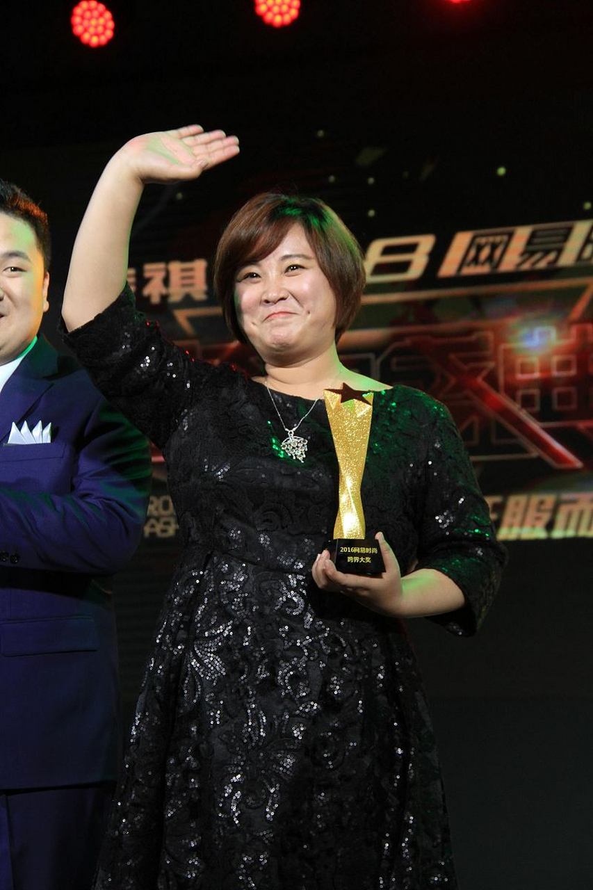 贾玲瘦好多啊!简直就是大写的减肥动力!