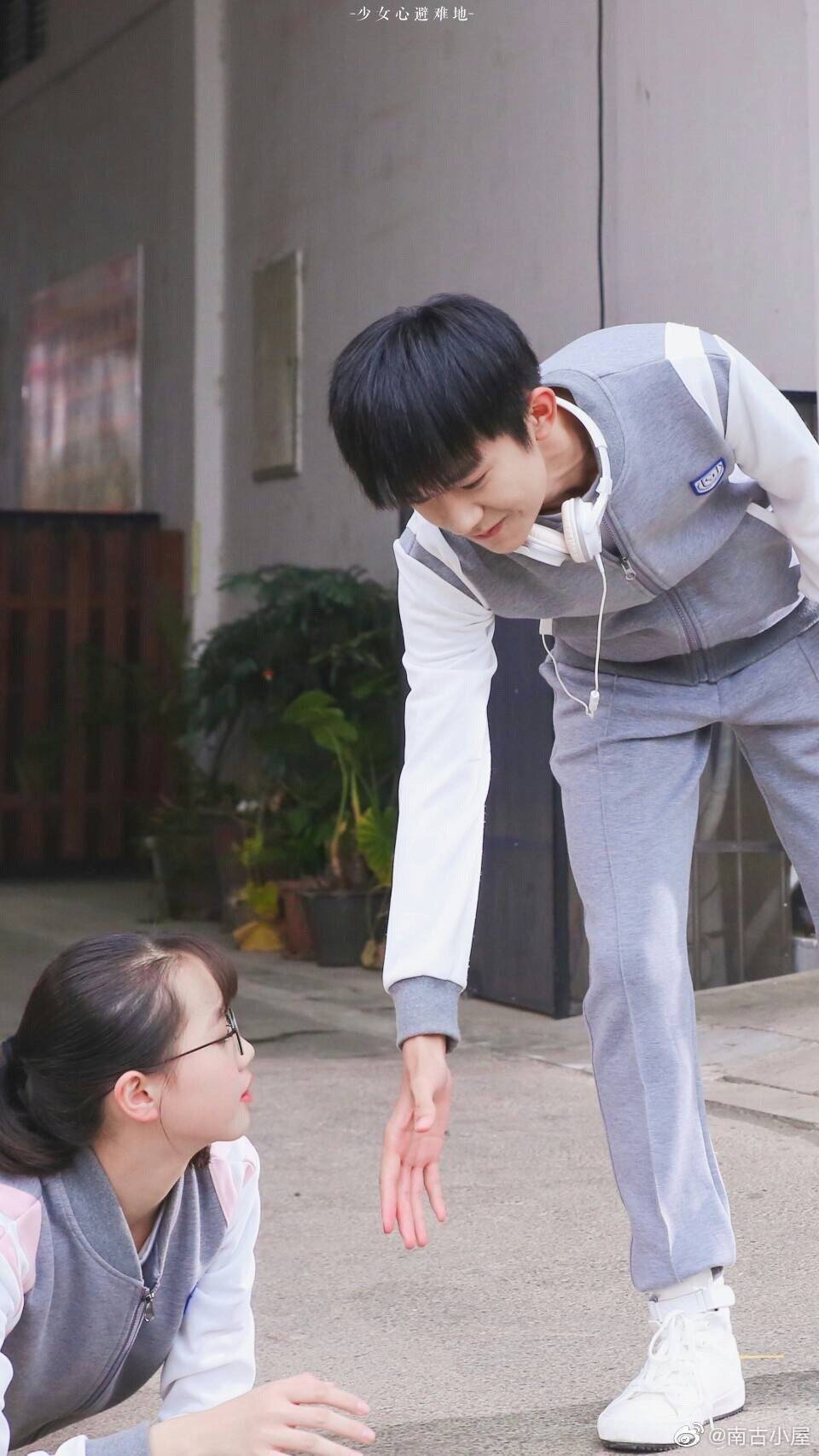 宅家看尹柯,长大后就变成了禁欲系易烊千玺