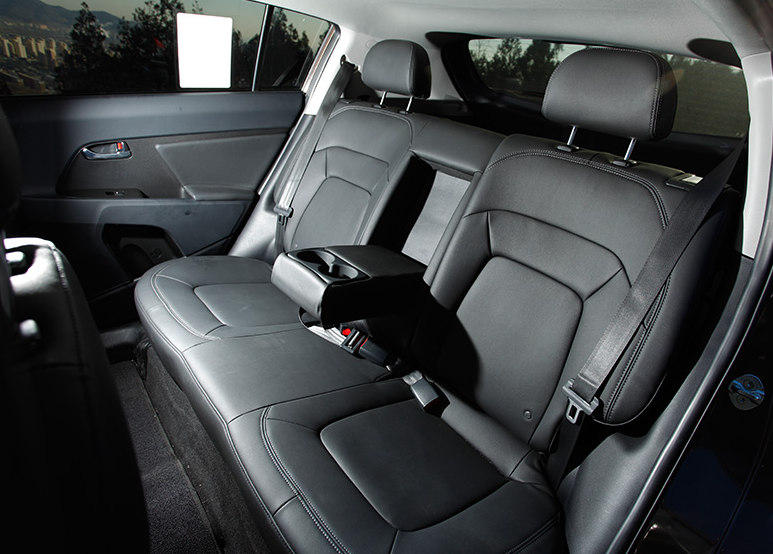 这款东风悦达起亚智跑,霸气十足的外形,开在路上非常吸睛!