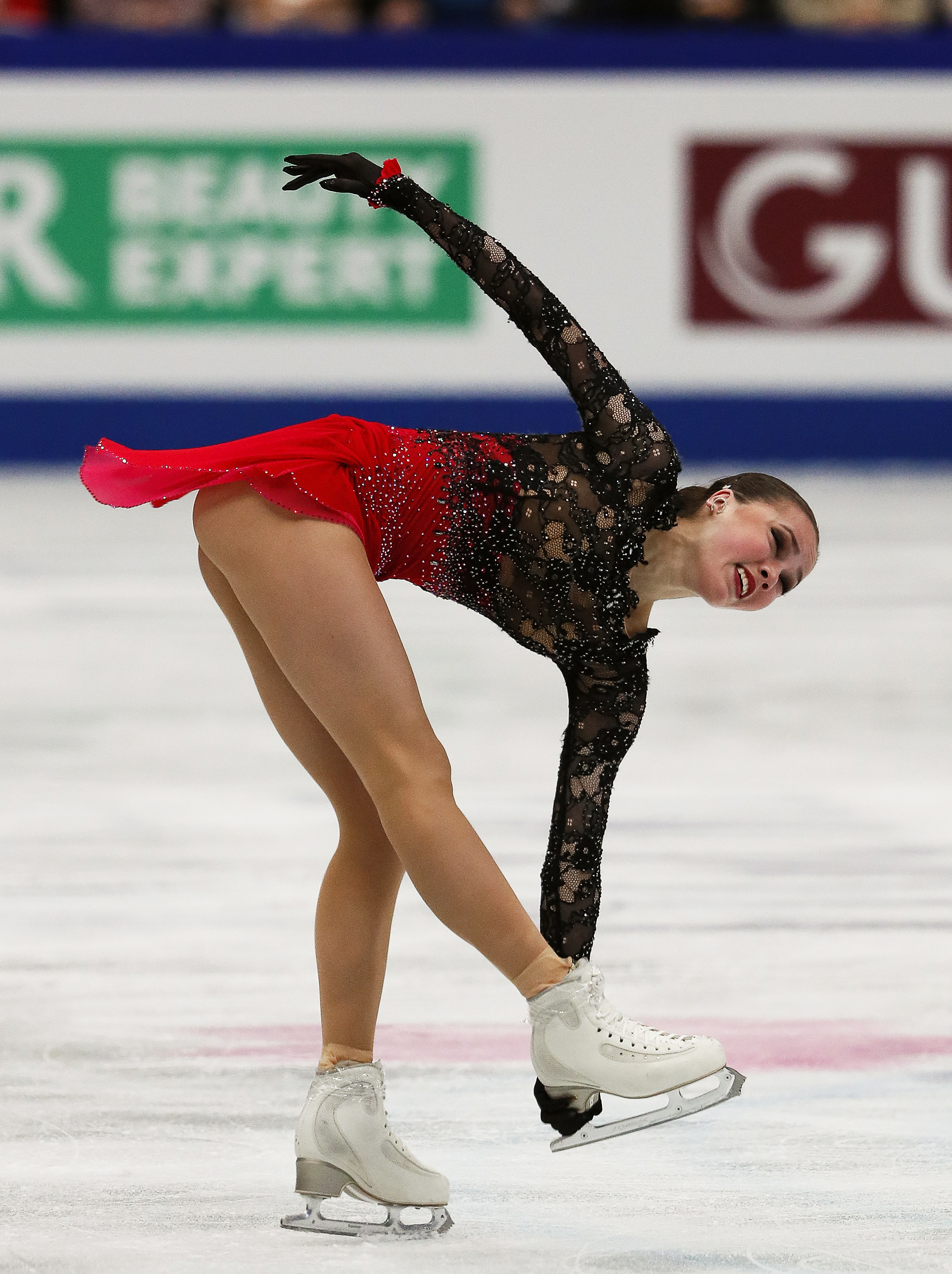 花样滑冰——世锦赛:扎吉托娃夺得女单冠军