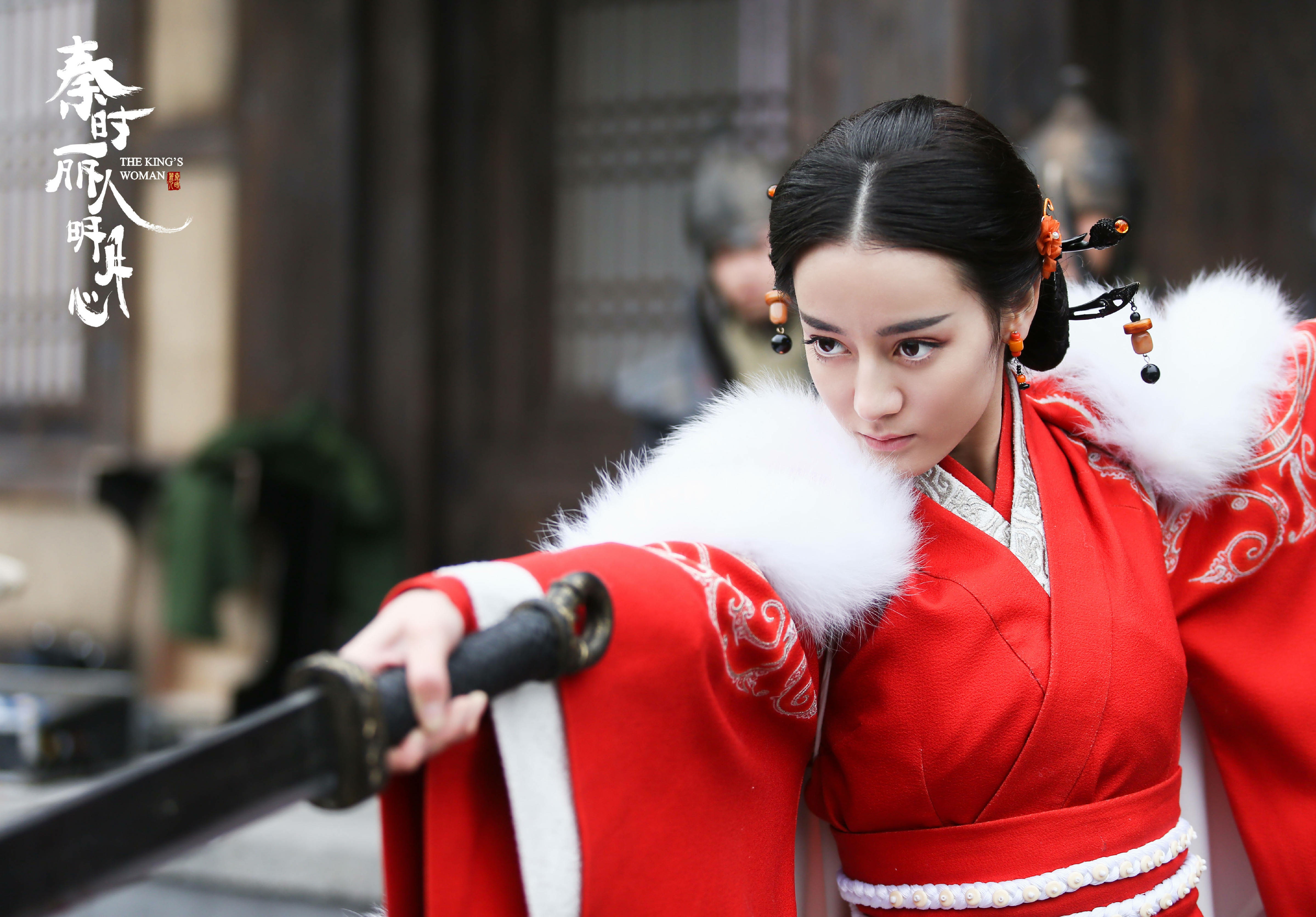 迪丽热巴怕是我们见过的,穿红衣古装最好看的女明星了吧?