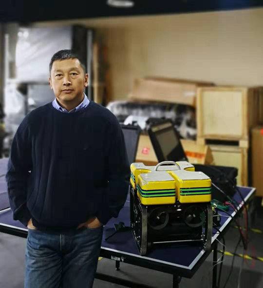 成都创客 | 讯研科技吴建东:一个四十不惑的蓉漂 想造出成都"瓦力"