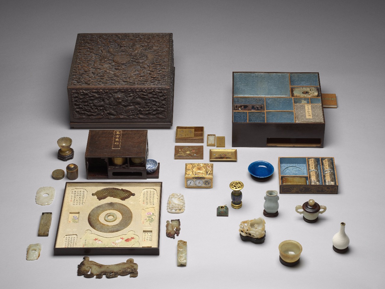 古玉玩味(21):顶级藏玩数帝王 羡赏乾隆百宝箱