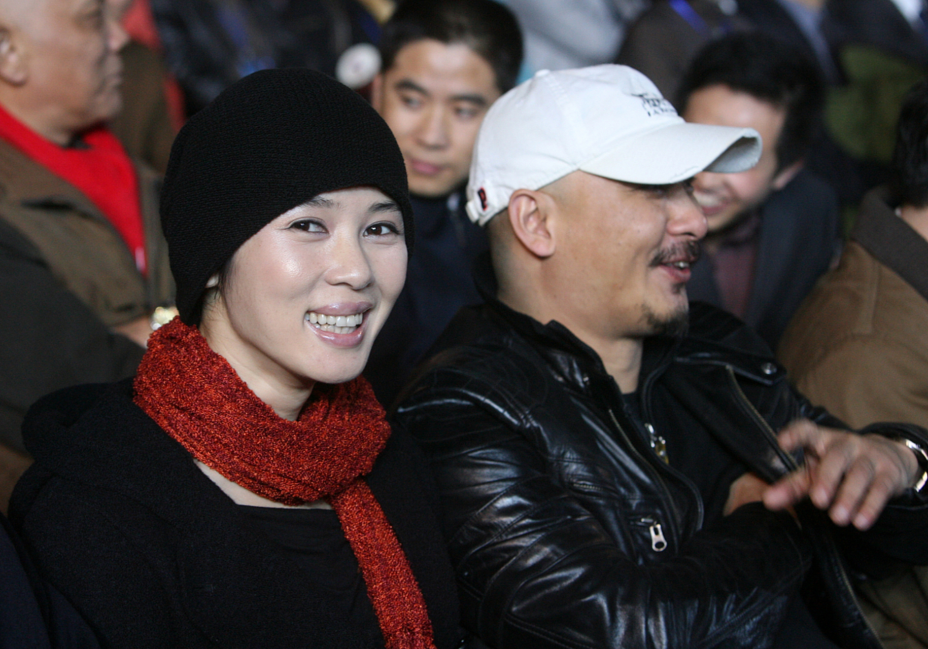 私下约张雨绮吃饭,两人喝的有点多,为了张雨绮的安全,王全安送她回家