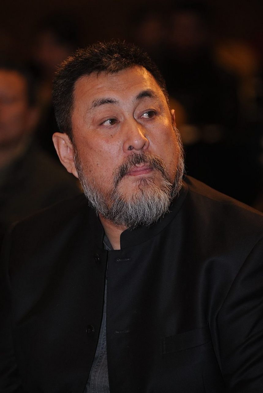 陆树铭老先生演得简直就是活关羽,自从《三国演义》之后,港台,日本