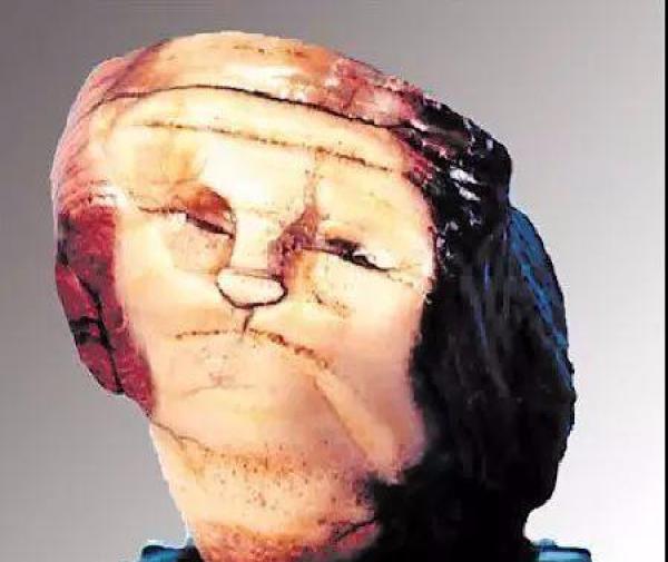 他收藏奇石三百块,一块石头估价9600万