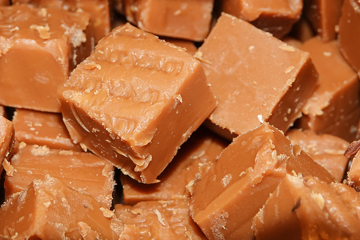 要品尝真正正宗的梨膏糖,需注重选料上乘,制作工艺