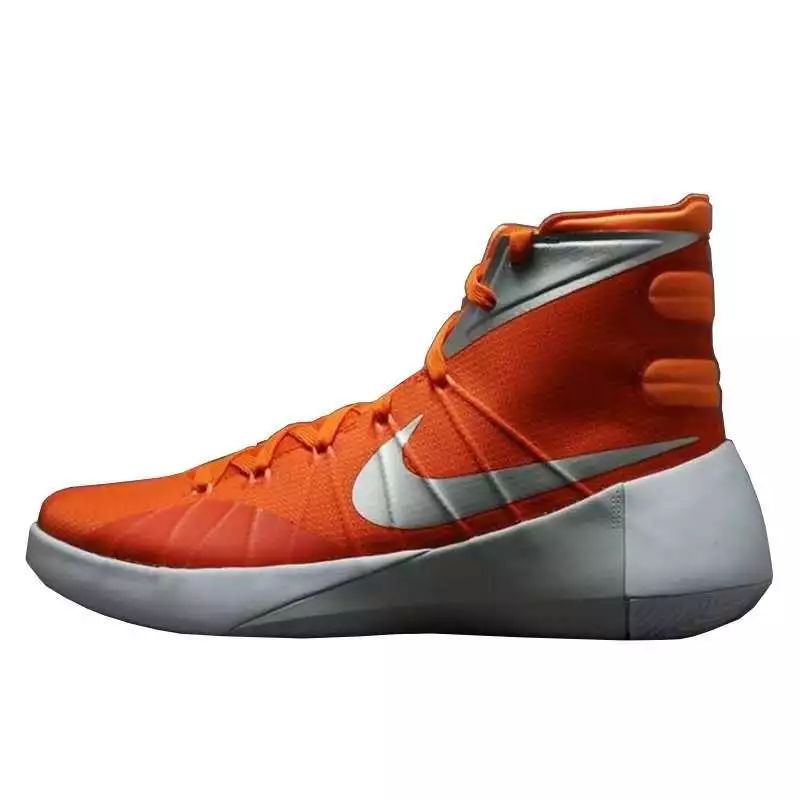 nikehyperdunk系列终结!这双陪伴无数人十年的实战利器才叫青春