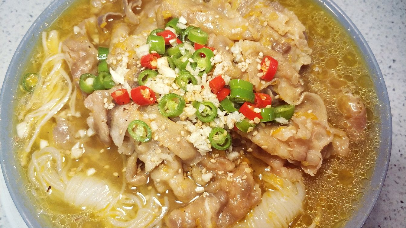 金汤肥牛这样做,酸辣开胃又下饭