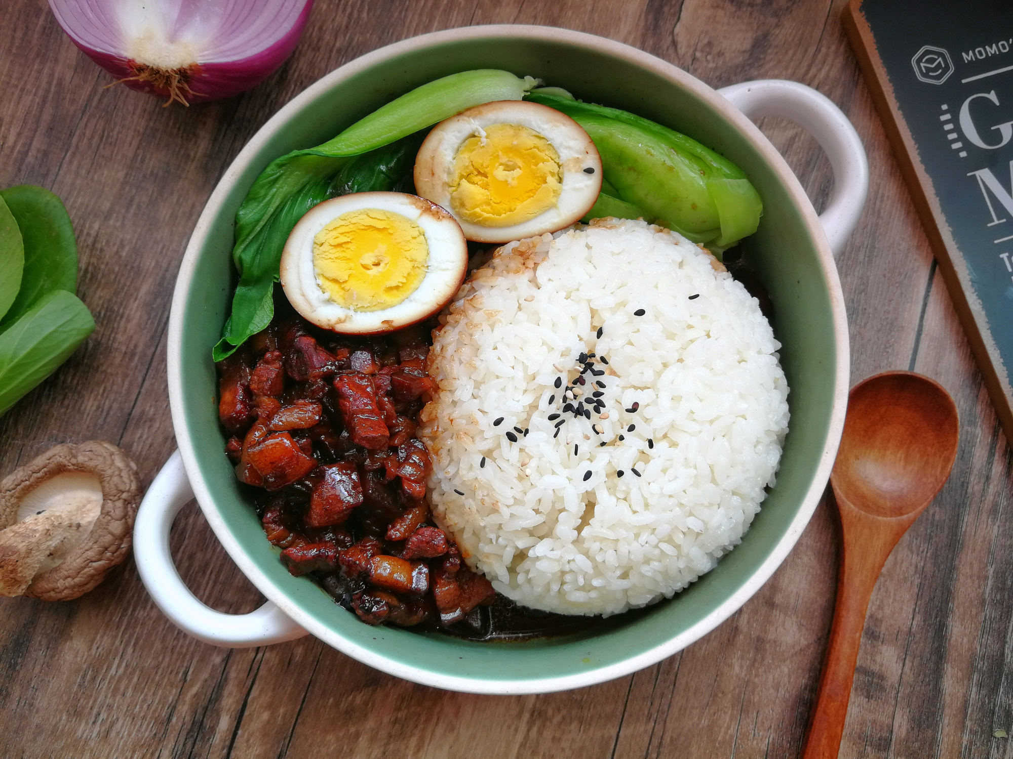 台北豆浆卤肉饭图片