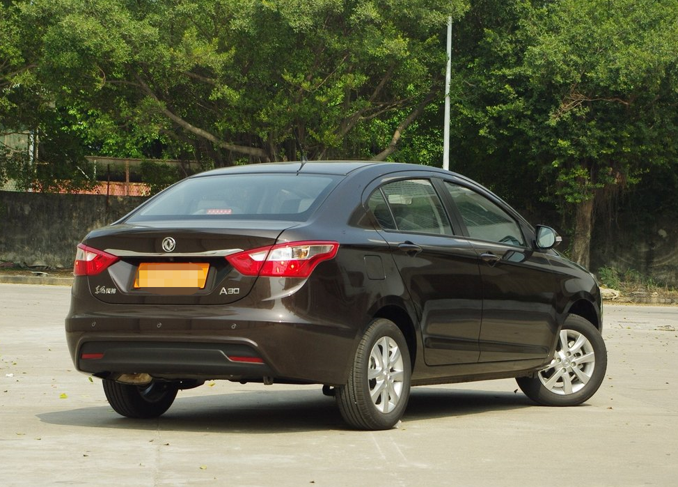 延续家族设计风格的东风风神a30,符合大众的审美