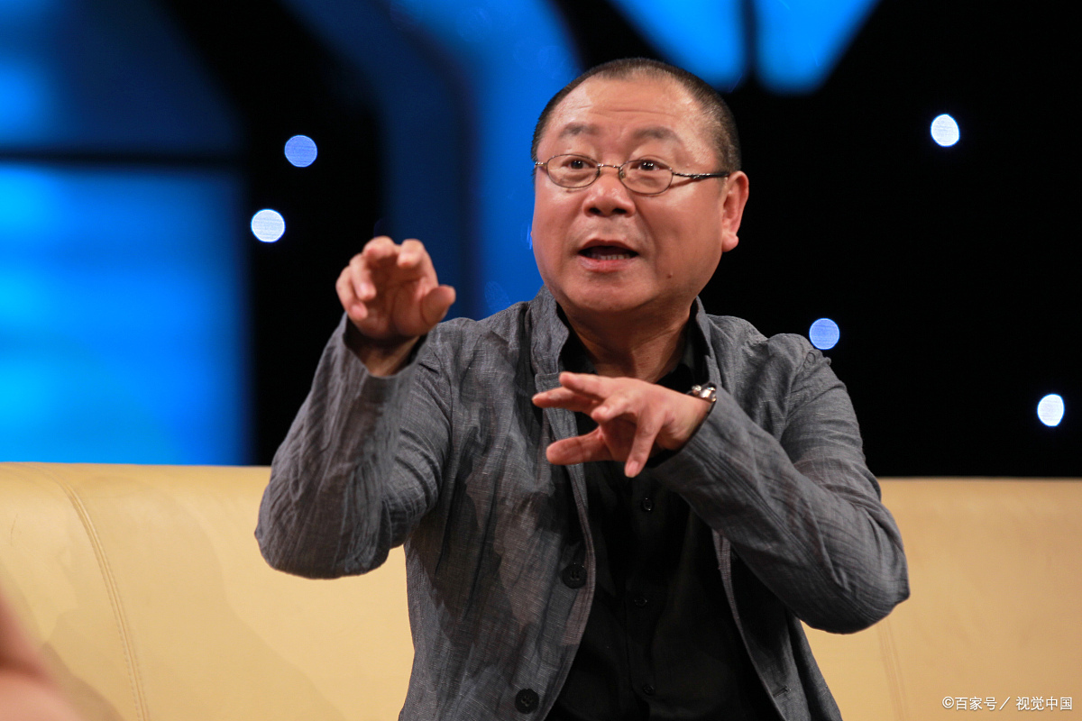 有些电影值得细品,如范伟的《耳朵大有福》