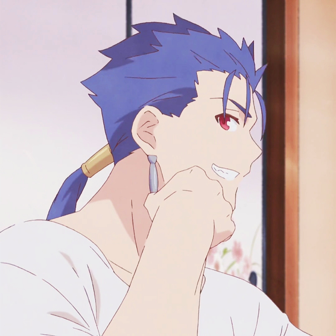 动漫男头,身穿围裙在鱼店打工的lancer