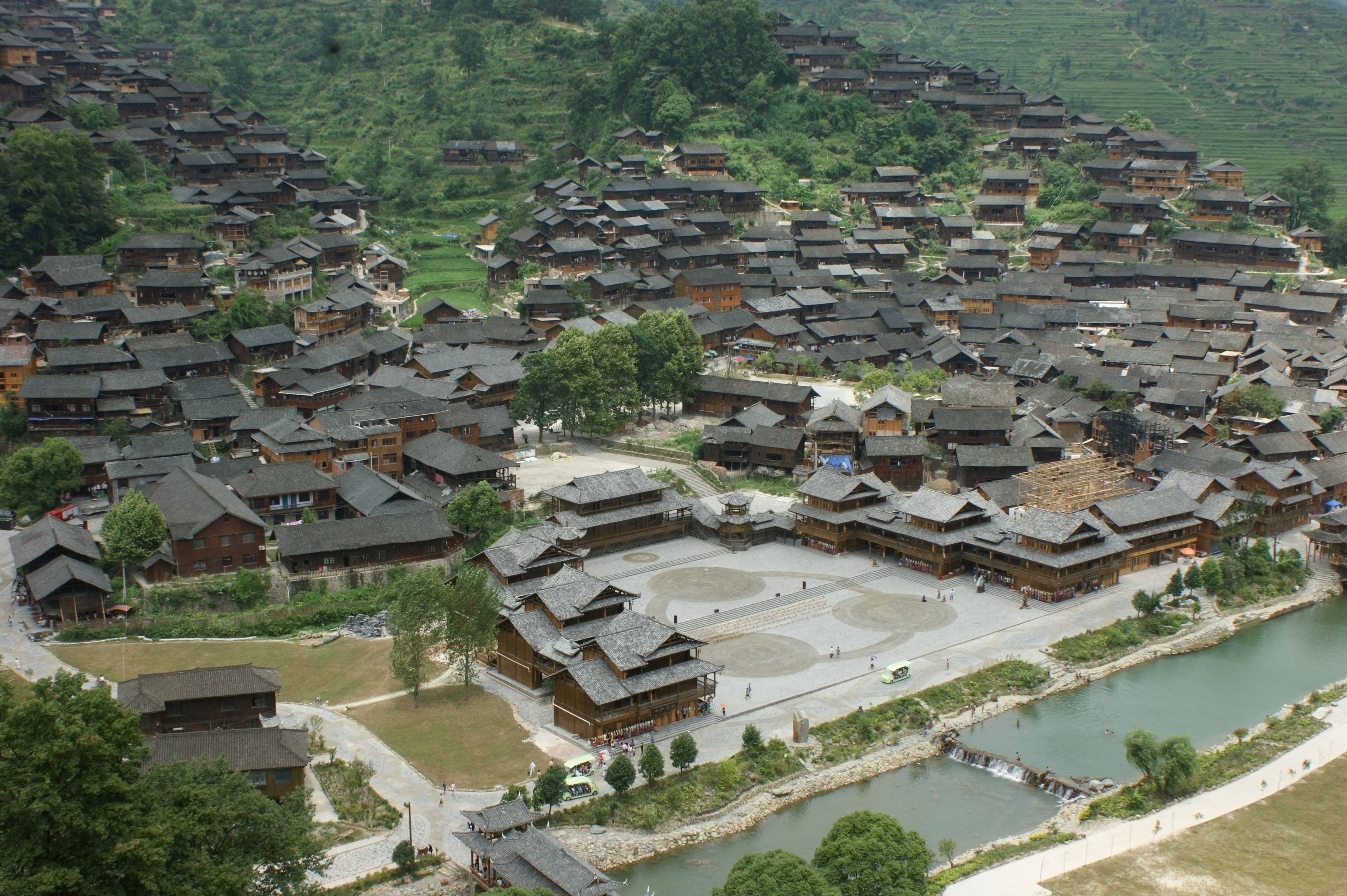 目前中国最大的苗族聚居村寨,有着苗族悠长的历史,美得窒息