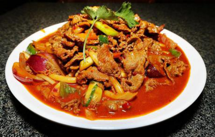 爆炒牛犊肉的做法,学会之后,为饭桌上增添一份色彩