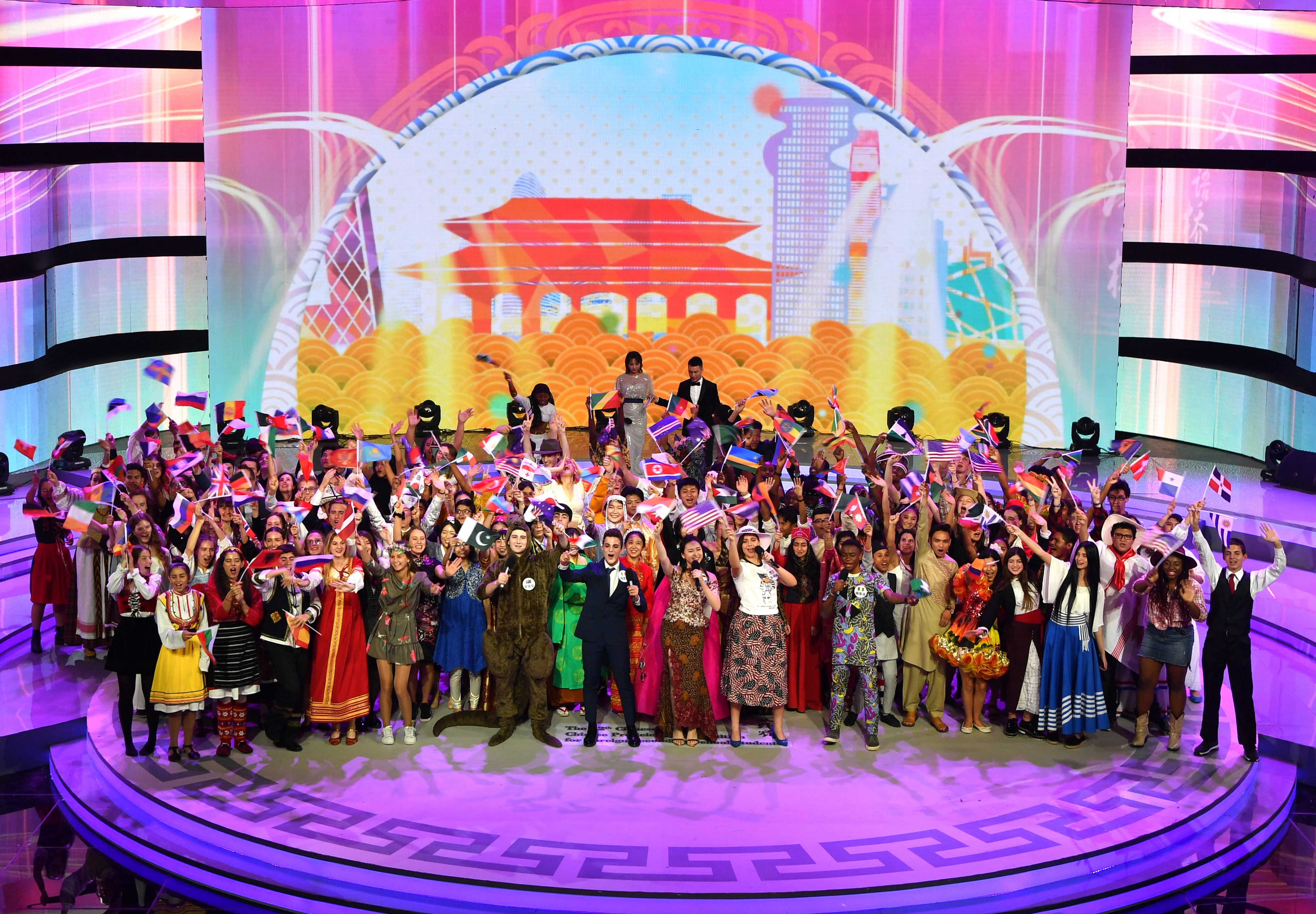 第十二届"汉语桥"世界中学生中文比赛决赛在郑州落幕(5)