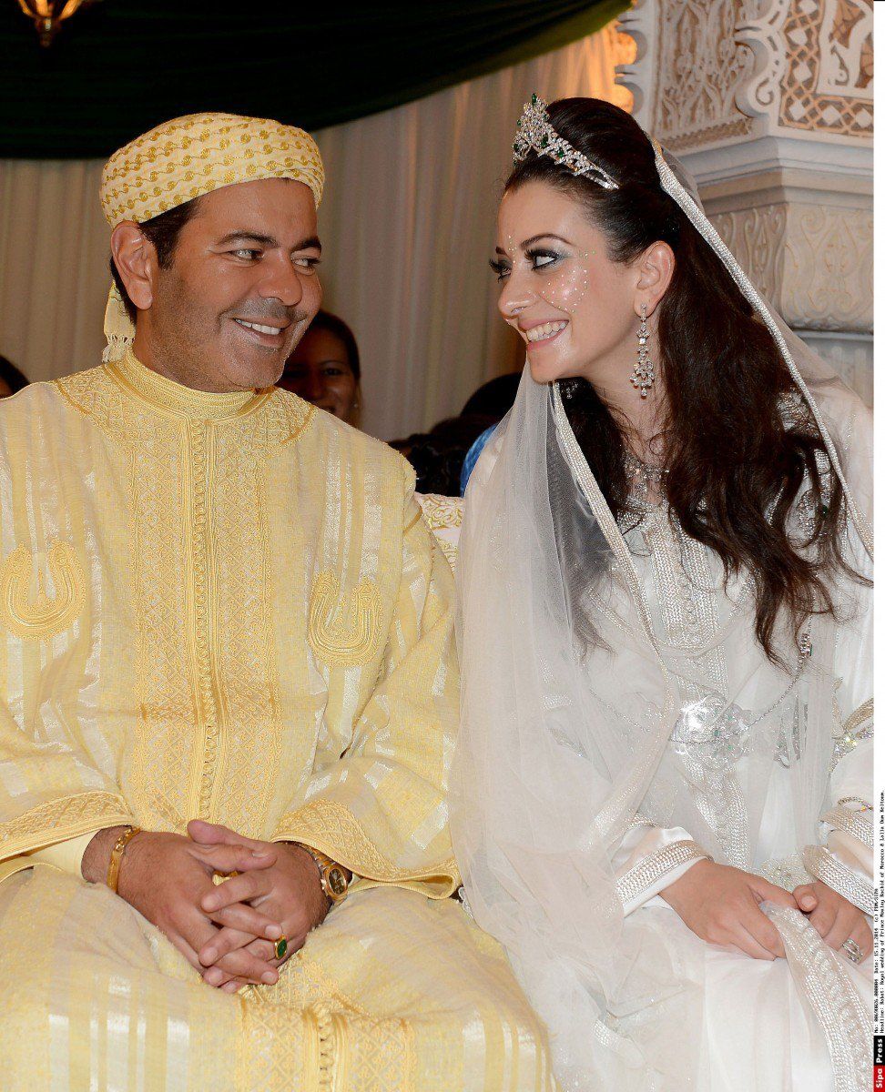 带你看摩洛哥王室的钻石王冠:王室名气不大,但王冠却不小