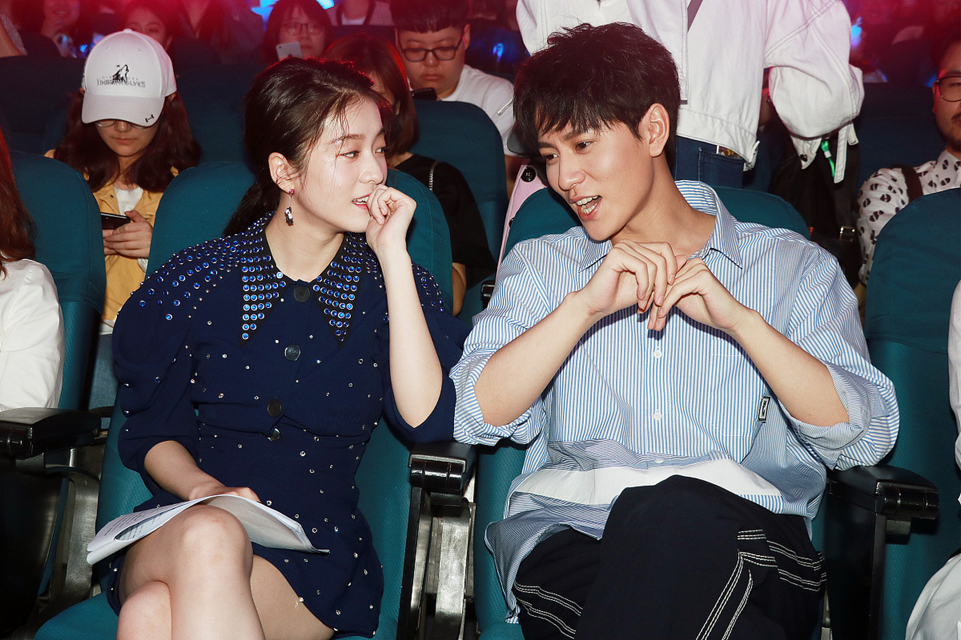 马伯骞在节目中展现了他的风趣幽默和大度豁达,面对