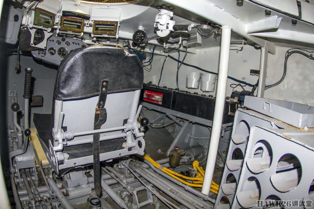 钻进pt-76水陆坦克 超越时代的两栖装甲车辆 产量逾7000