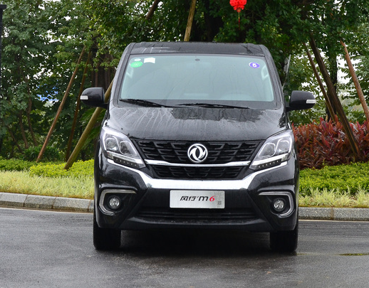 时尚的东风风行m6,是不少年轻人的选择,开出去保证很有面子!