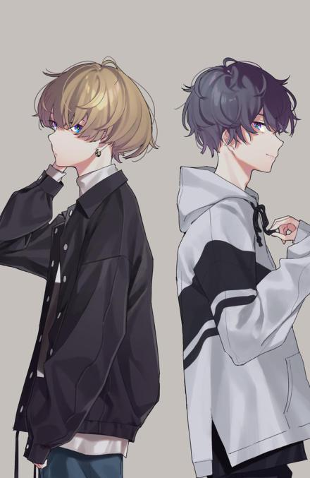 青春校园耽美文:学校刚来个小奶包受,校霸就把他摁黑板上亲哭了