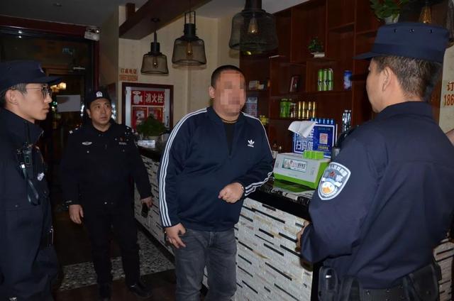 西宁城东警方清查整治公共娱乐服务场所