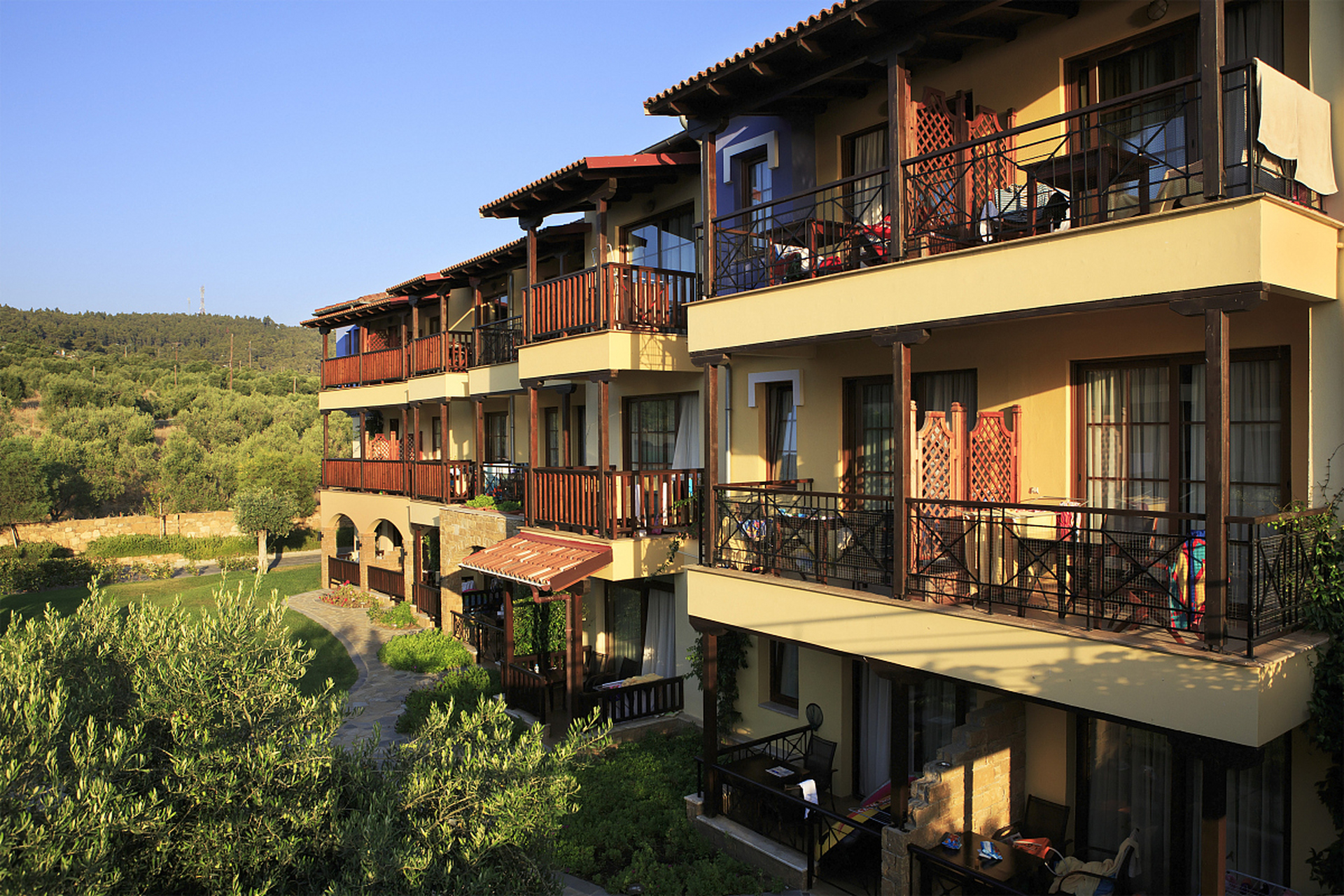 畅游云南红河州弥勒市,豪华酒店,经济型客栈与特色民宿随你选!