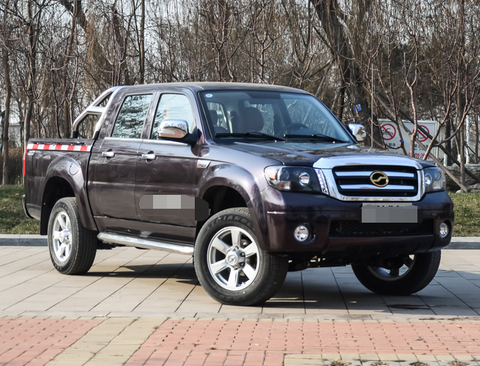 品鉴威虎tuv2016款2.5t四驱豪华型,风格独特的外观,你喜欢吗