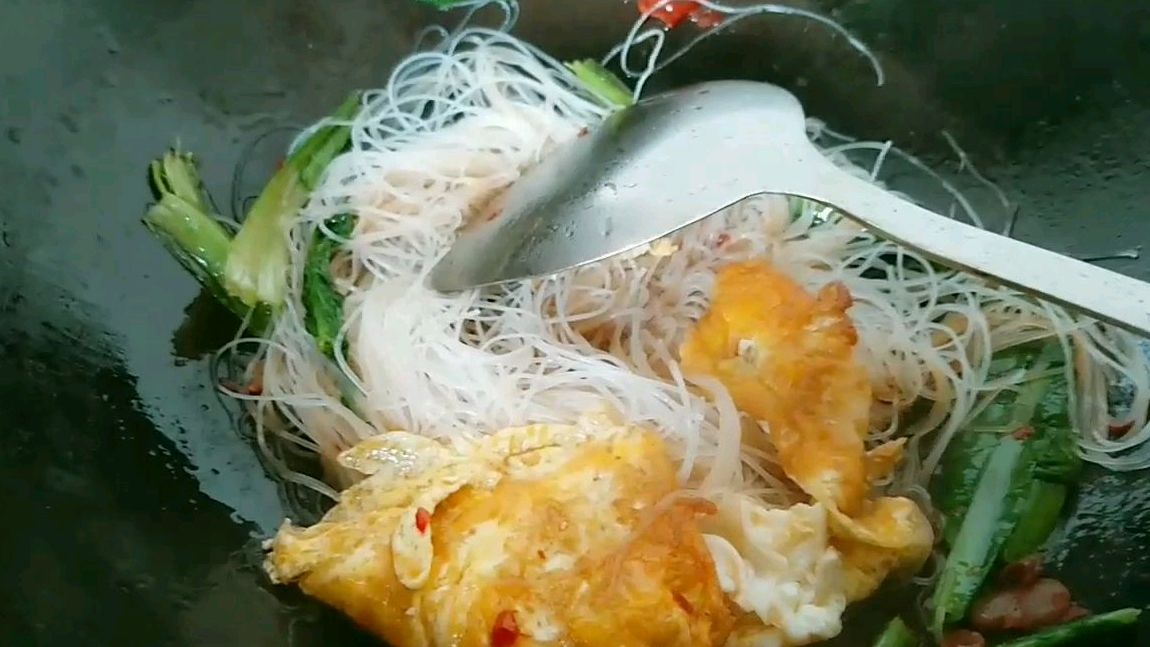 饭店的炒粉丝为什么那么好吃?我来教你做,太香了,看着就好吃