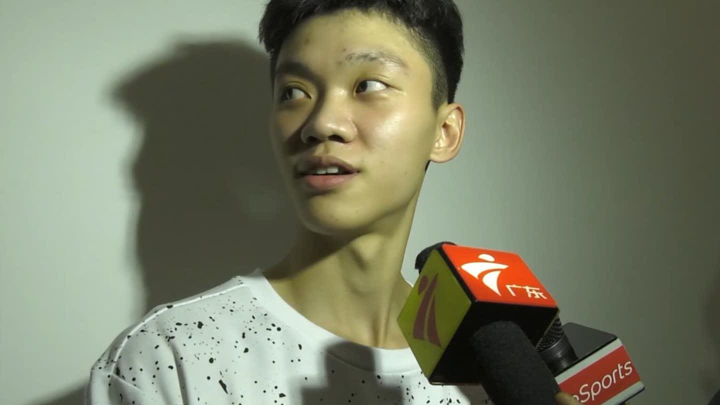 被称为"梅州陈江华"的徐铭智,为何年仅21就告别cba?一起看看