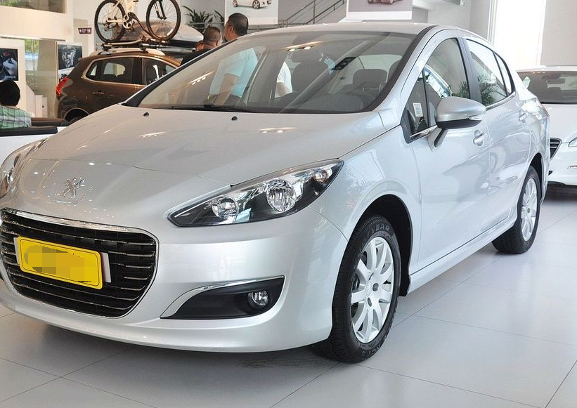 标致308外观动感十足,内饰也很不错,这款是你心中的车型么?