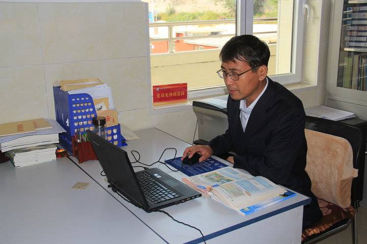 淄川区黑旺中学教师周晋顺:予我人生一方田,山区教育向阳开