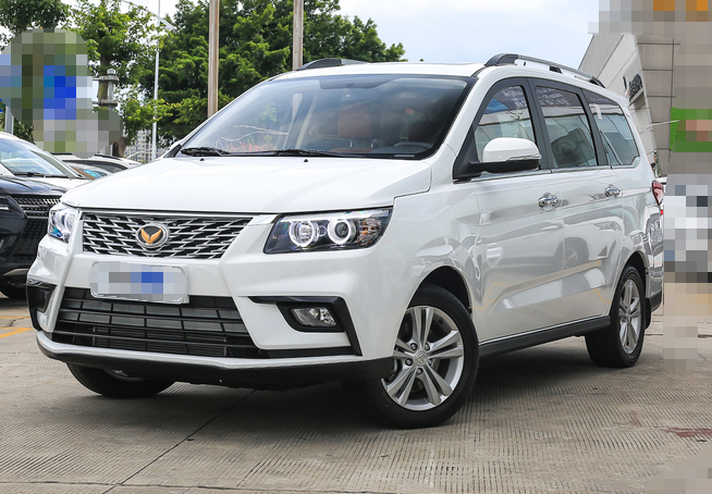 浅析北汽幻速h5,非常上档次的一款车,低调大气非常亮眼!