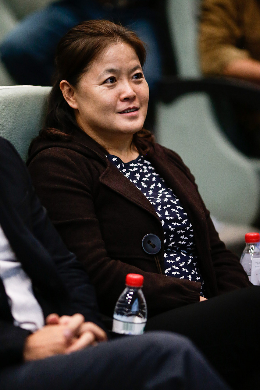 2004年,李彦宏决定让百度上市,正是妻子马东敏拉着他拜访华尔街专家