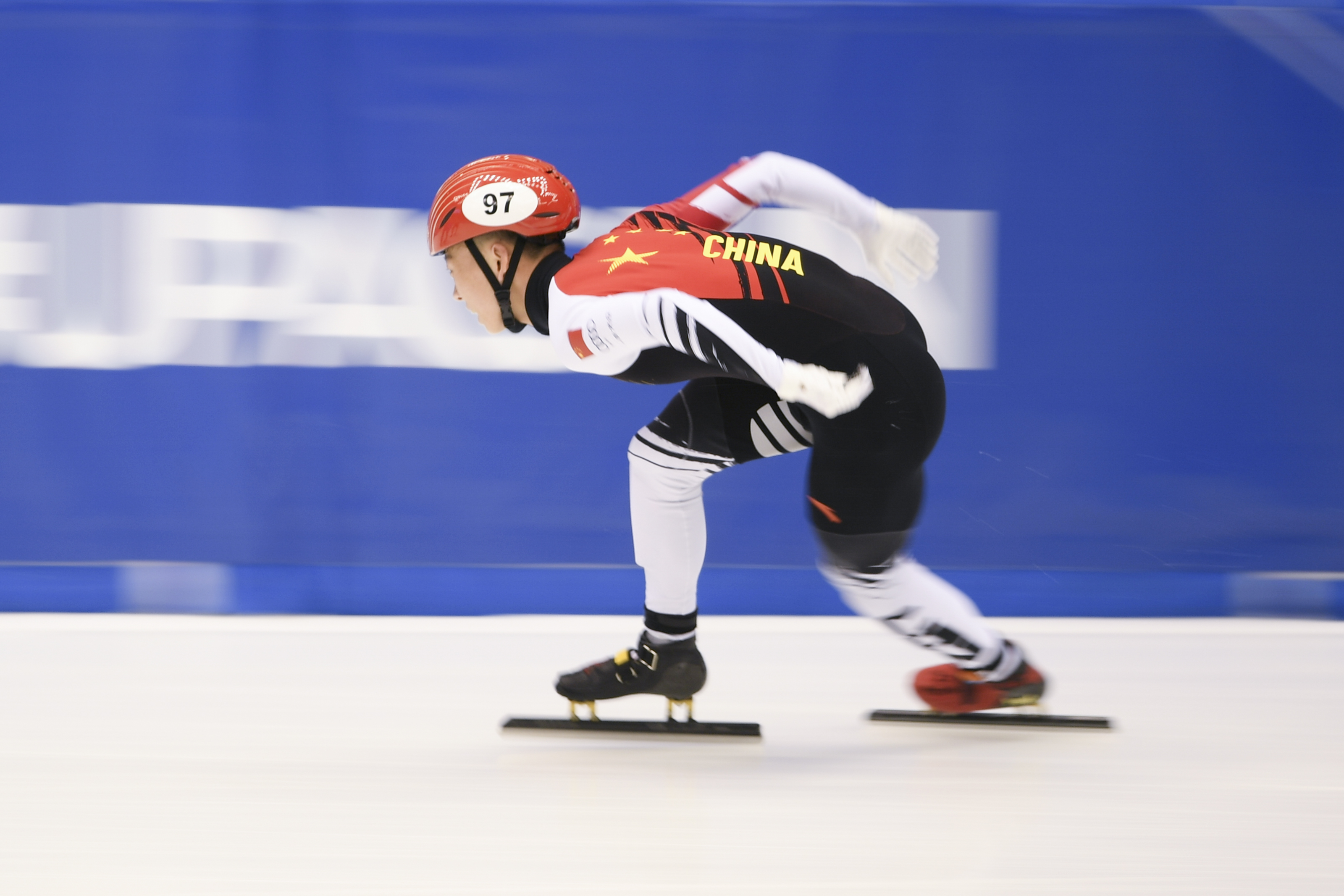 短道速滑——世界杯名古屋站1500米决赛:安凯获第四(1)