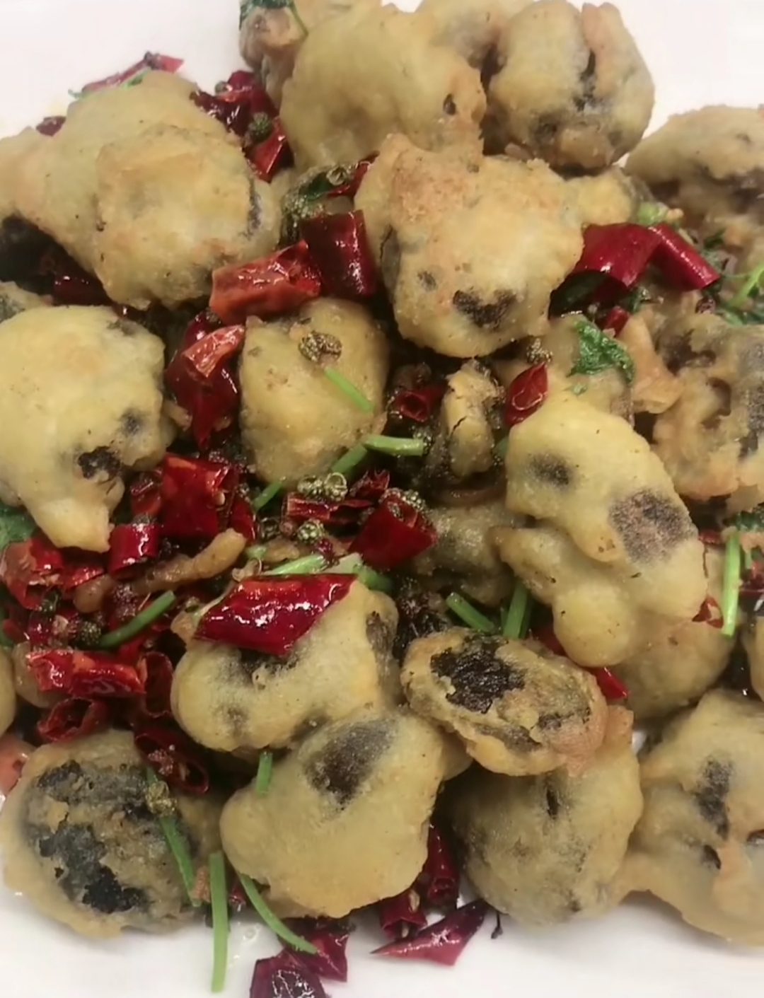 过年了,不想吃肉,又想吃的香,怎么办呢?干煸香菇告诉你答案