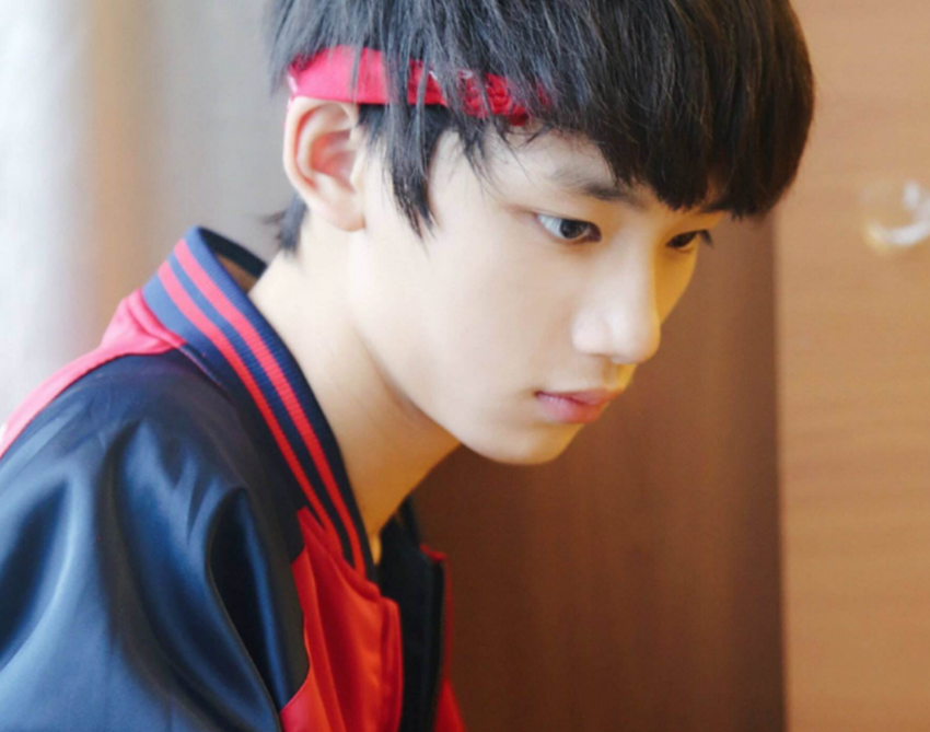 唏嘘,爆笑,感动,各种身心感受必将随着卜康的登场轮番出现,而在接下来