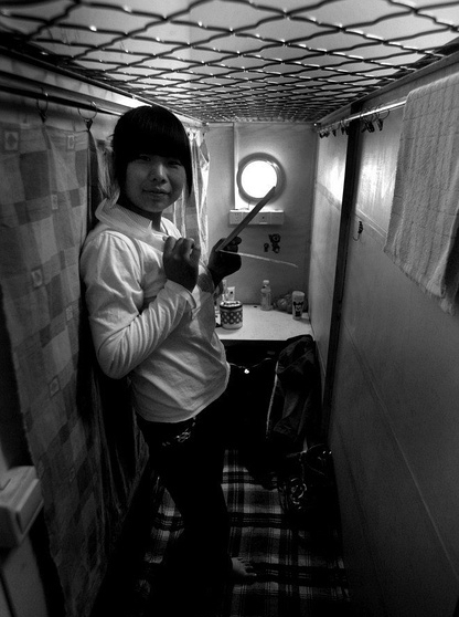 照片实拍北京蚁族的真实生活:只能容一人,最后一张看得让人心酸