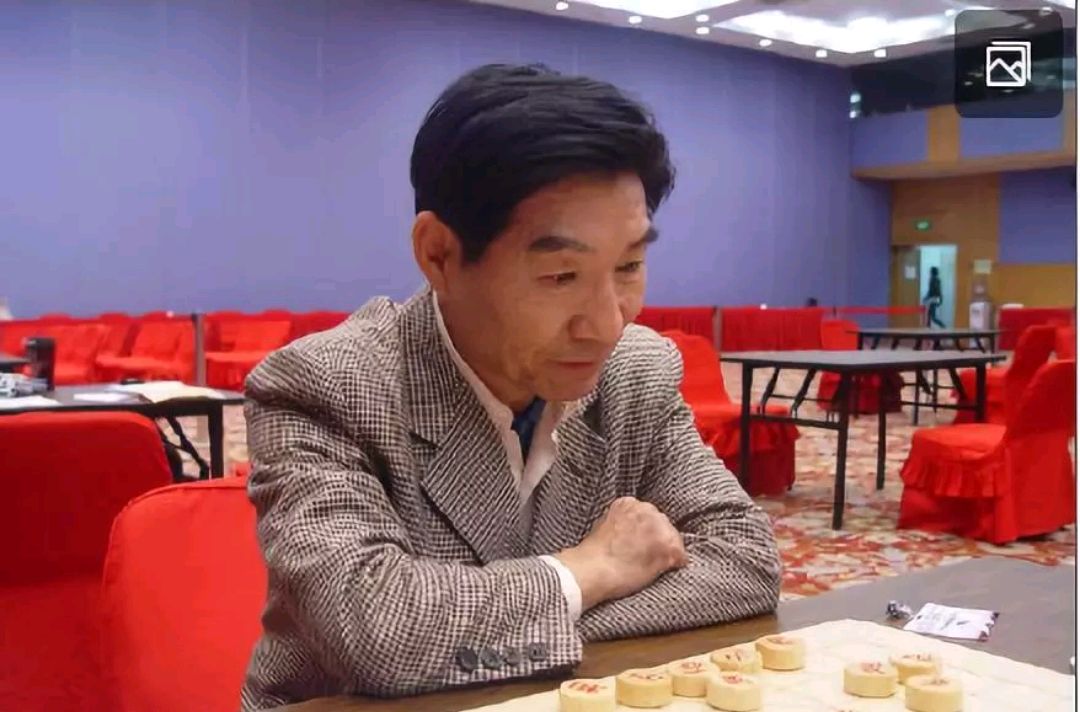 象棋国手傅光明的传奇人生,曾成就胡荣华十连霸伟业