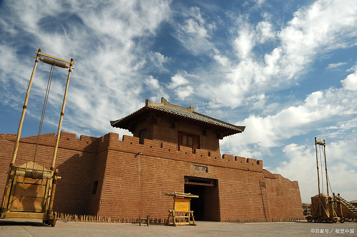 沙漠古城"敦煌"