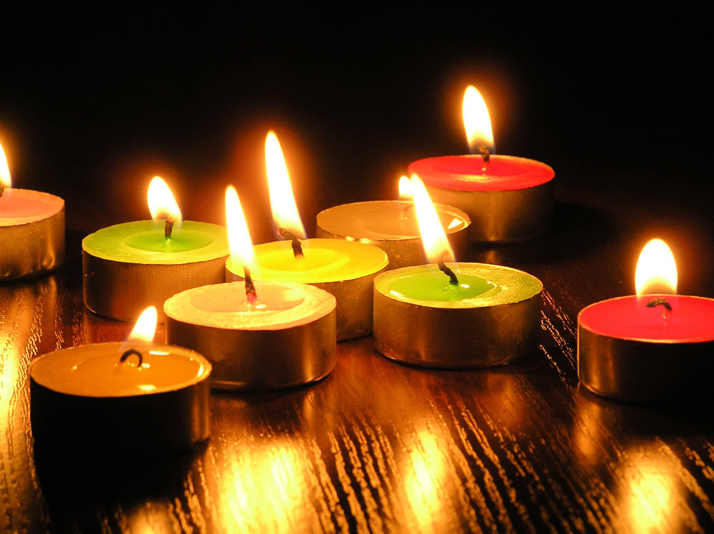 除了爬楼梯,可以检测到我们的肺活量如何,但平时通过吹蜡烛或者是吹