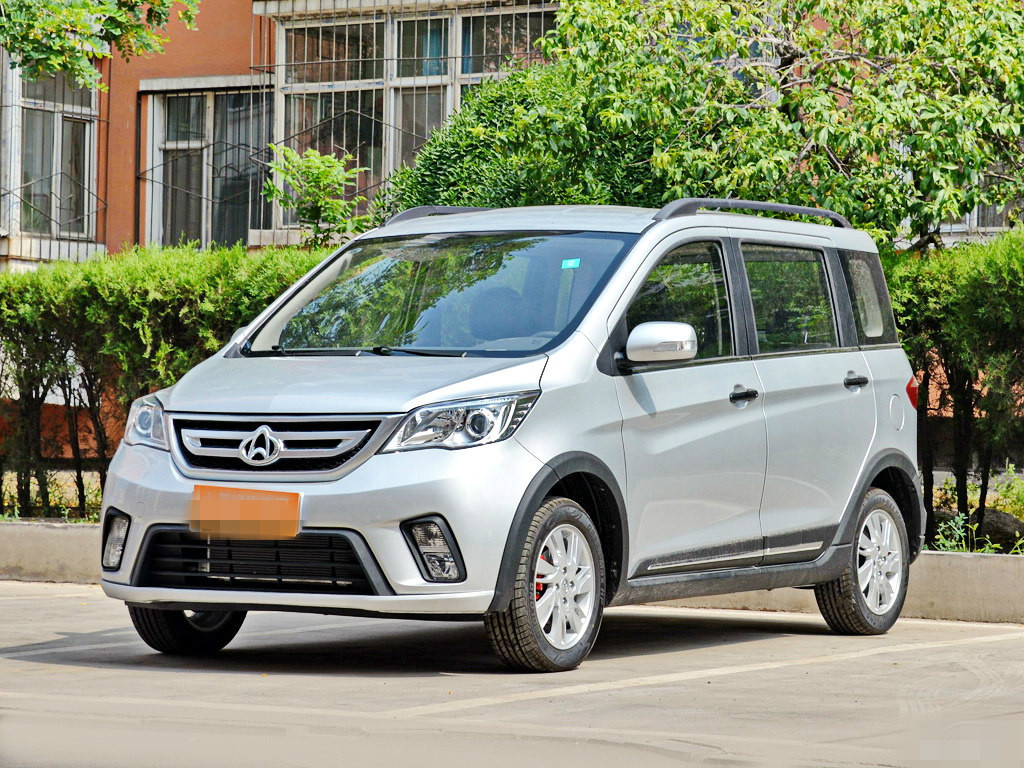 对长安欧力威外观和空间的品鉴