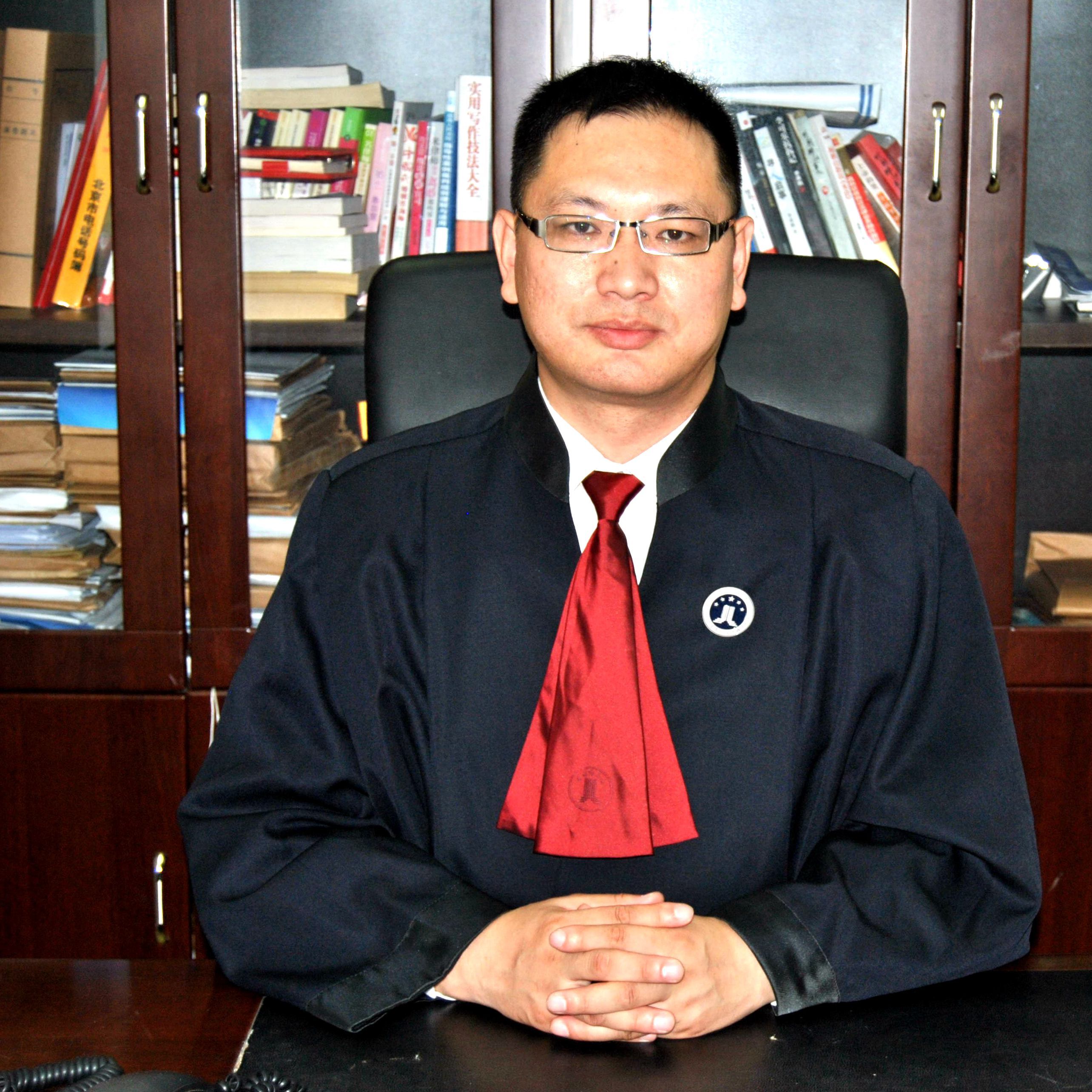 辩护 03-2323:29    贵州玉屏历史上最大的妨害公务案,经过多名律师