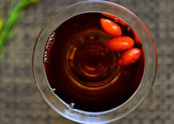 天生!枸杞可以泡酒吗"享受快乐"-第2张图片-酷虎博客