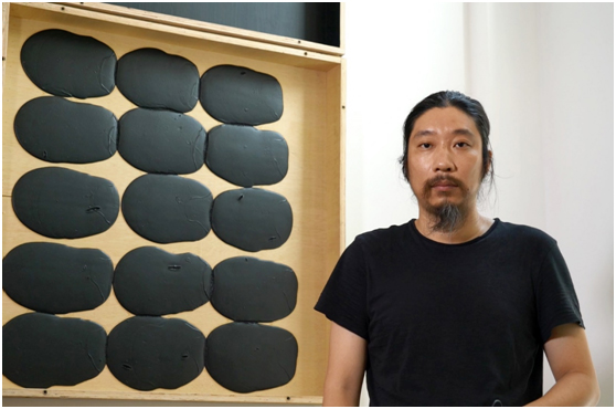 鲍栋:当代艺术是焦虑的产物 创意都是被逼出来的