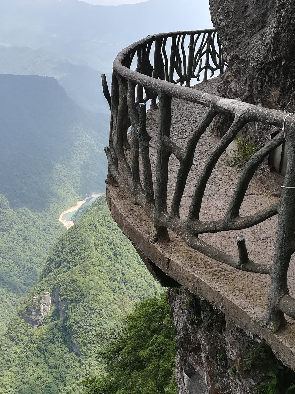 天门山鬼谷栈道