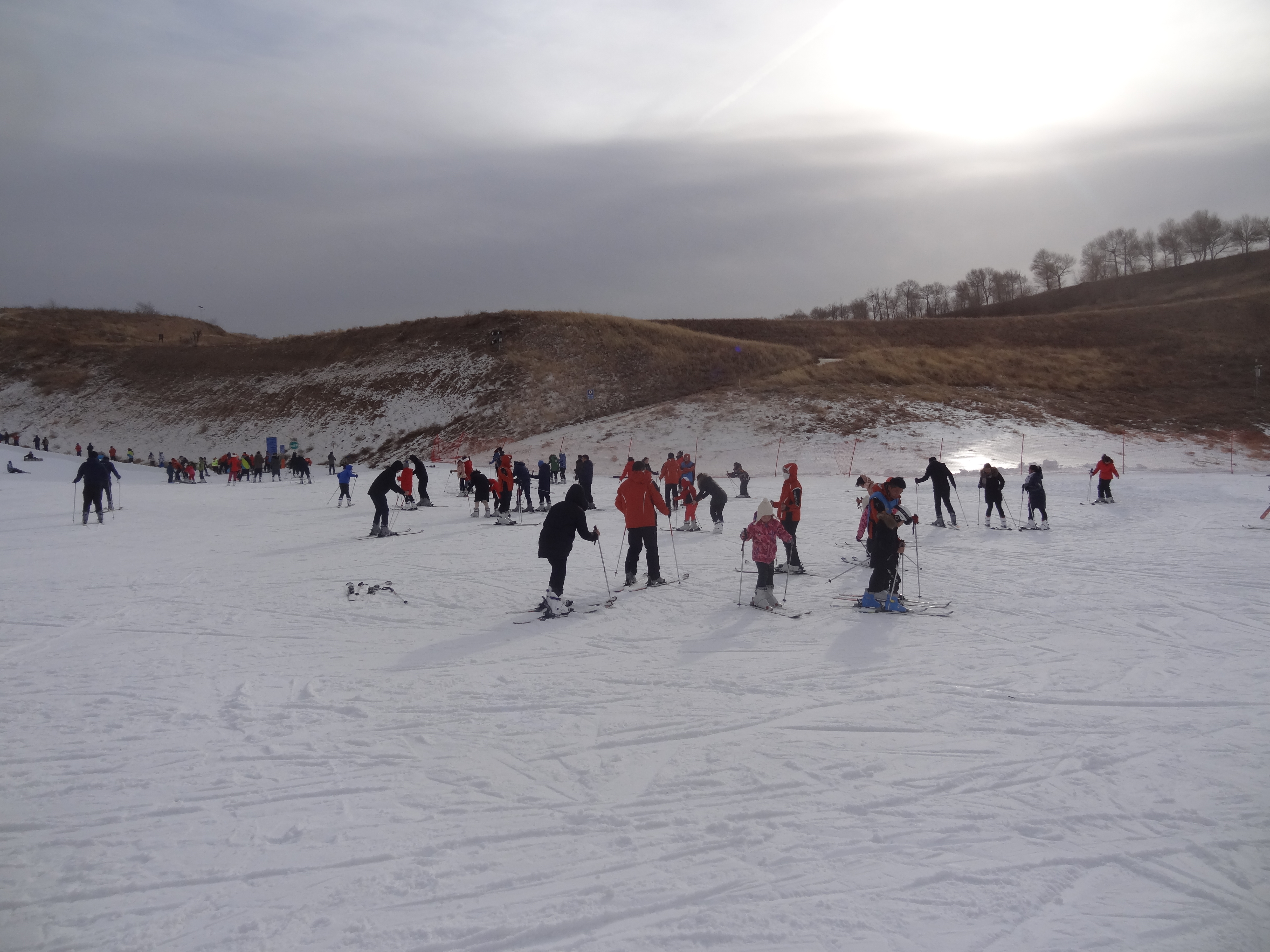 赤峰红山公园滑雪场图片