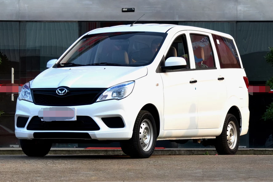 北汽幻速h2,外观设计家用时尚风格,内饰配置非常齐全!