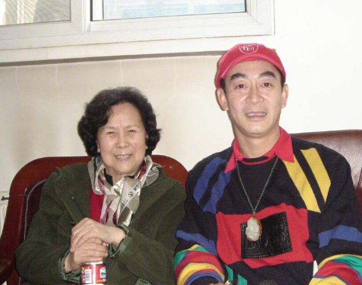 吴承恩故居全是六小龄童照片引争议,工作人员:他的孙悟空最成功