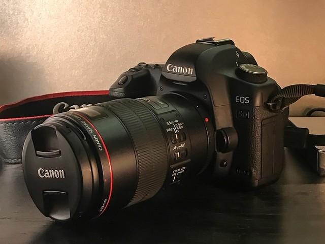 30d,5d mark ii,7d一直到现在的主力机型eos 5d mark iv,可以说佳能的